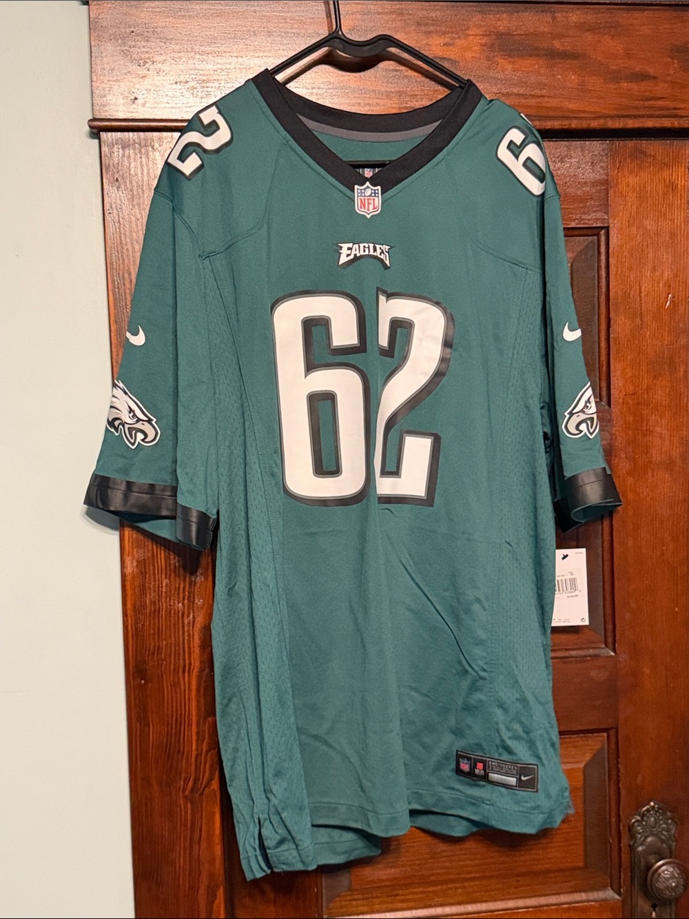 Nike Men’s Eagles #62 Green Football Jersey